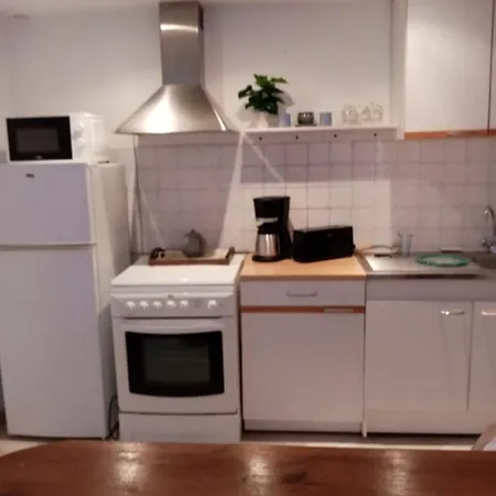 Petite Maison Chaleureuse Irvillac Esterno foto