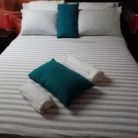 Petite Maison Chaleureuse Irvillac Esterno foto