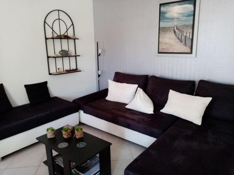Petite Maison Chaleureuse Holiday home Irvillac